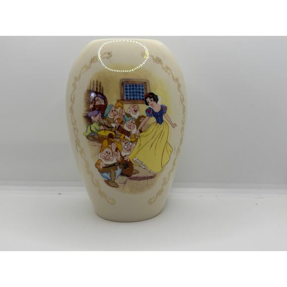 Lennox Snow White and 7 dwarf vase with 24k rim. - Picture 1 of 3